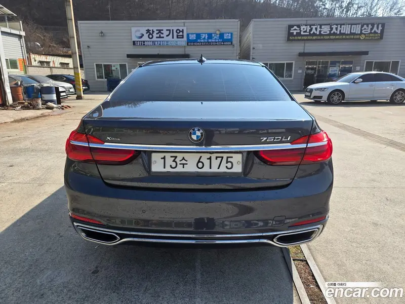 BMW 7-Series