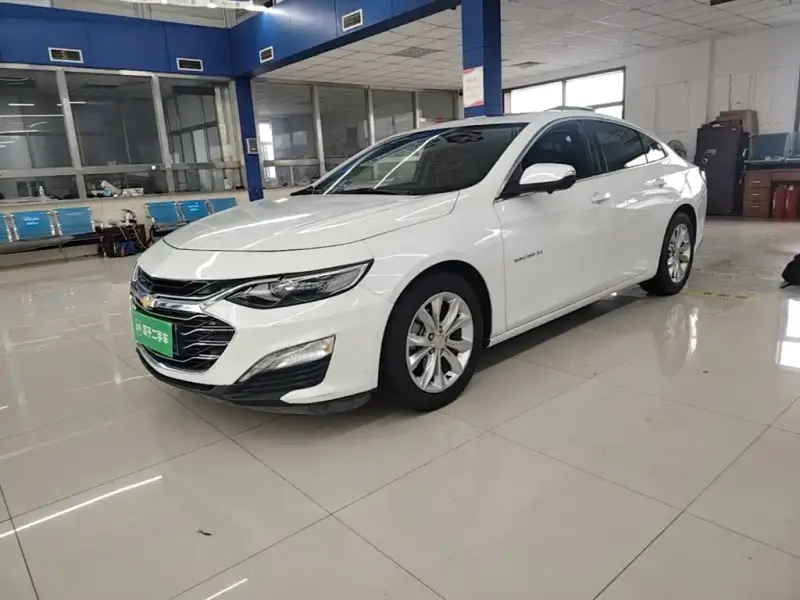 Chevrolet Malibu XL
