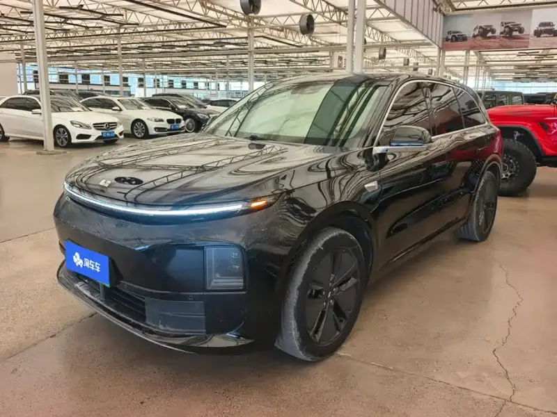 Li Auto L6