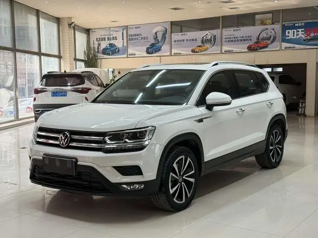 Volkswagen Tharu