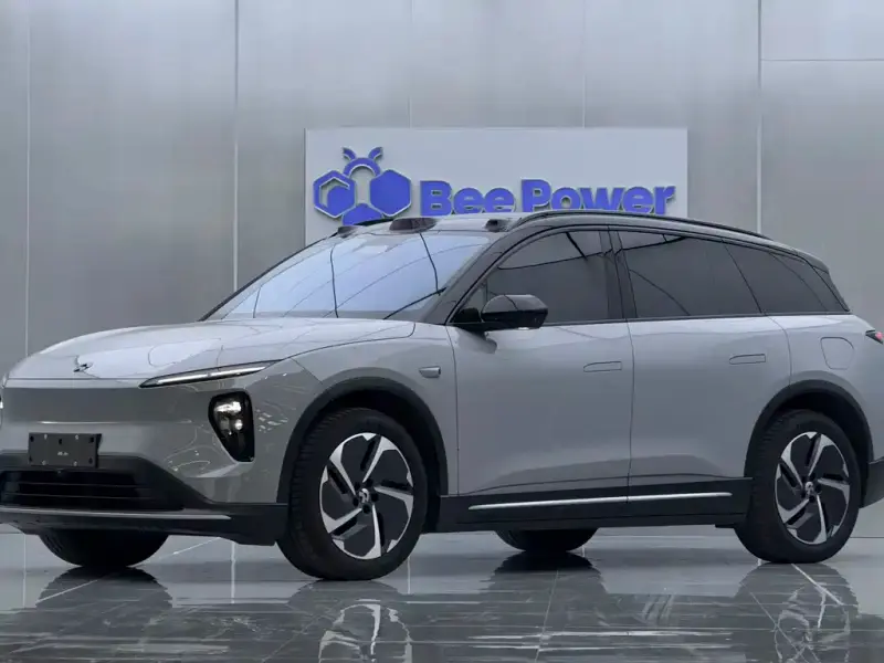 NIO ES6