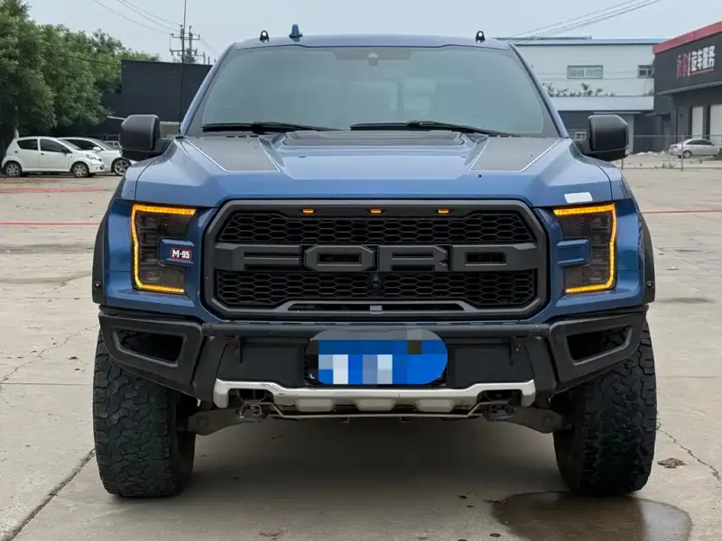Ford F-150 Raptor