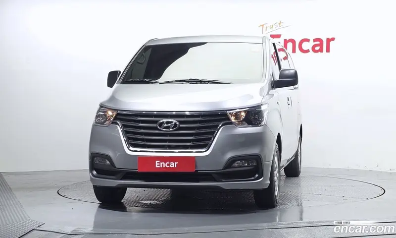 Hyundai H-1