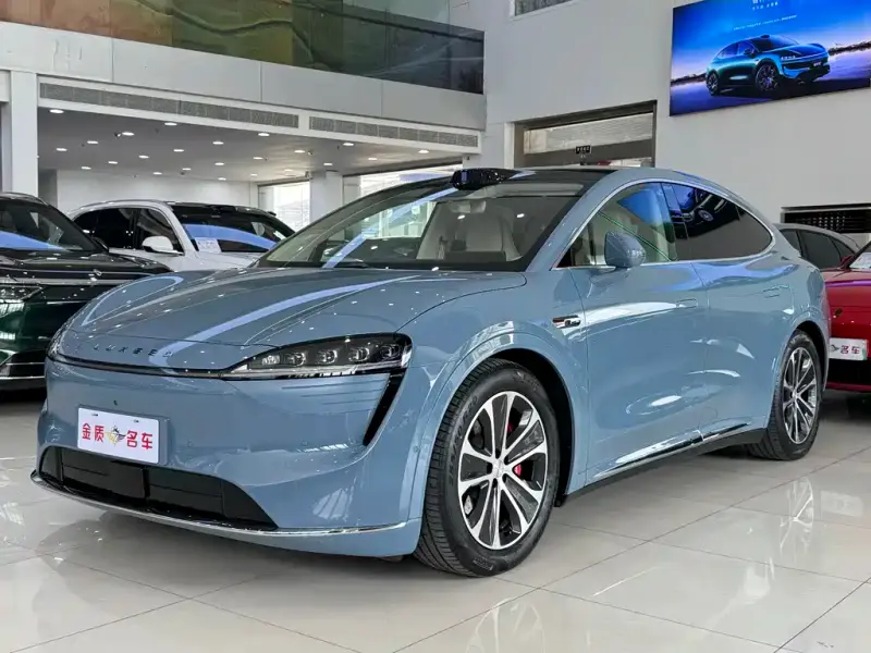 Luxeed Zhijie R7
