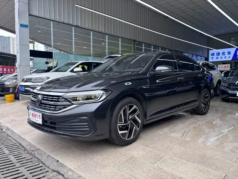 Volkswagen Sagitar