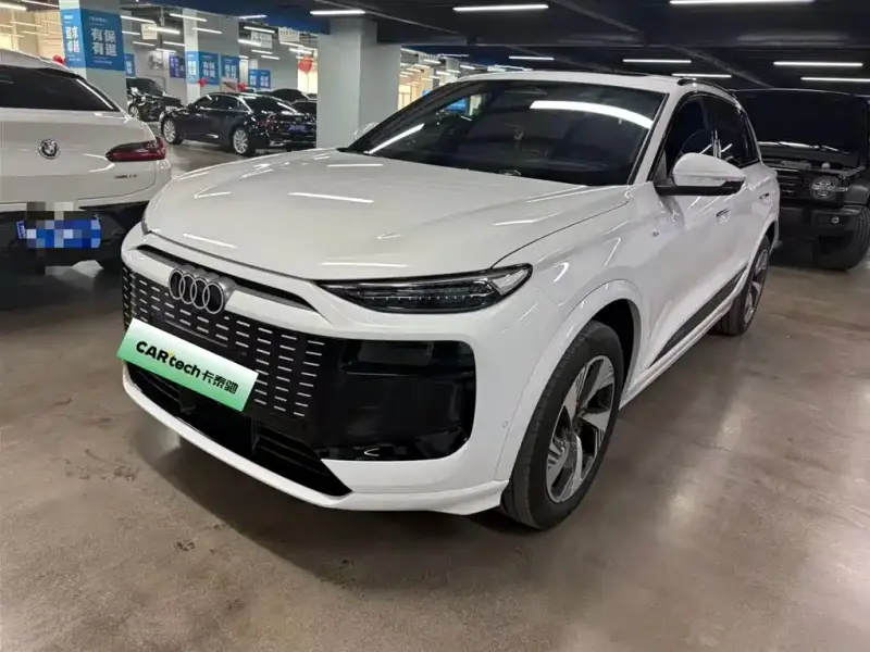 Audi Q6L e-tron