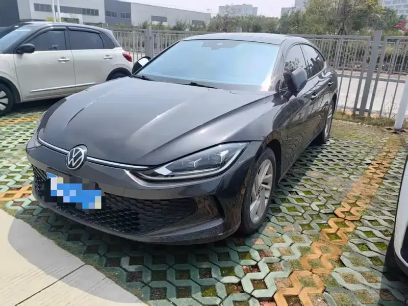 Volkswagen Lamando