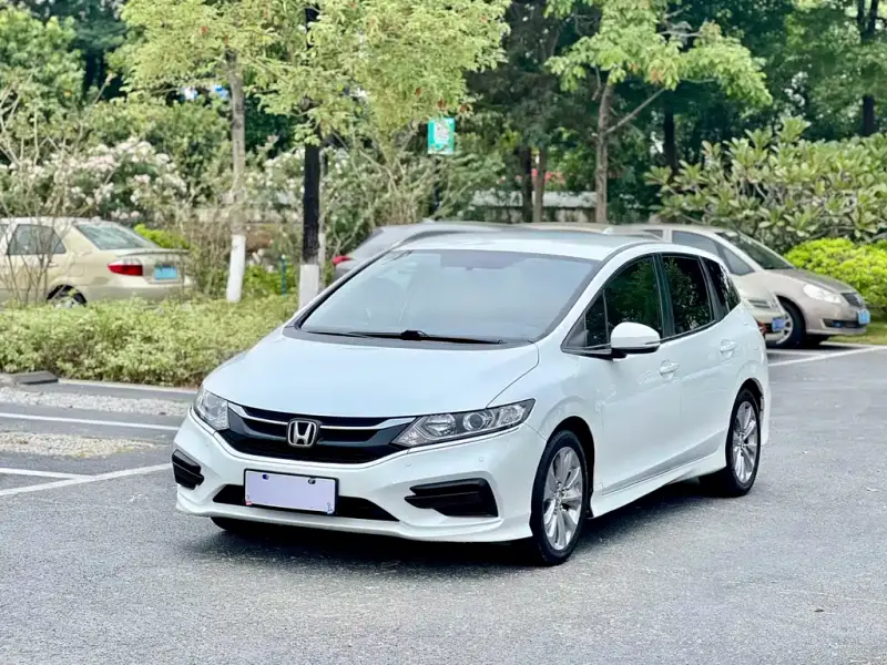 Honda Jade