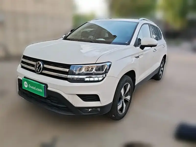 Volkswagen Tharu
