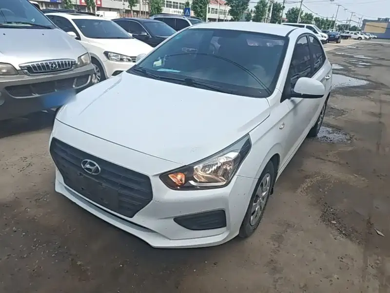 Hyundai Verna