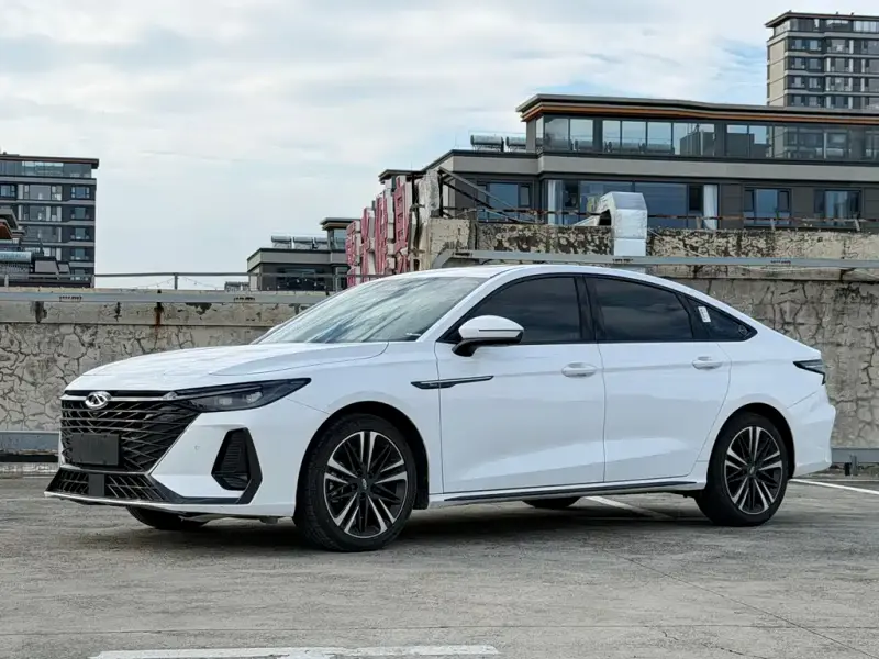 Chery Arrizo 8
