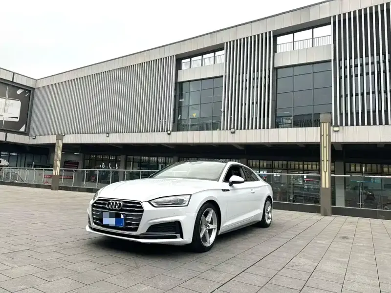 Audi A5 (Import)