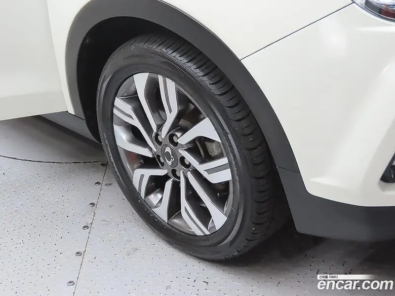 KG Mobility Tivoli (TIBOLI)