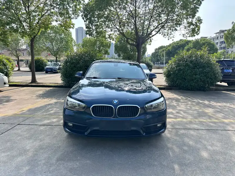 BMW 1 Series (Import)