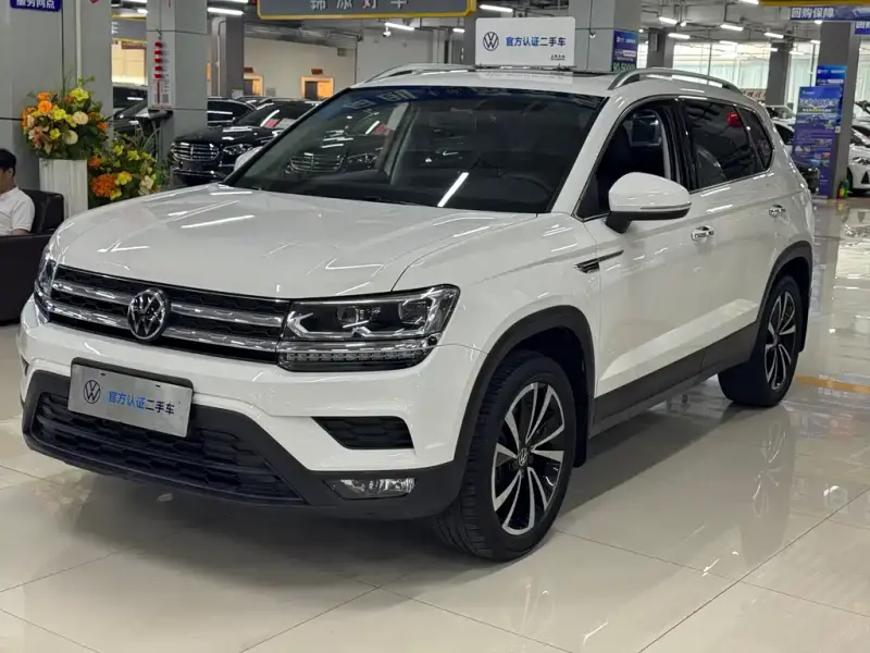Volkswagen Tharu