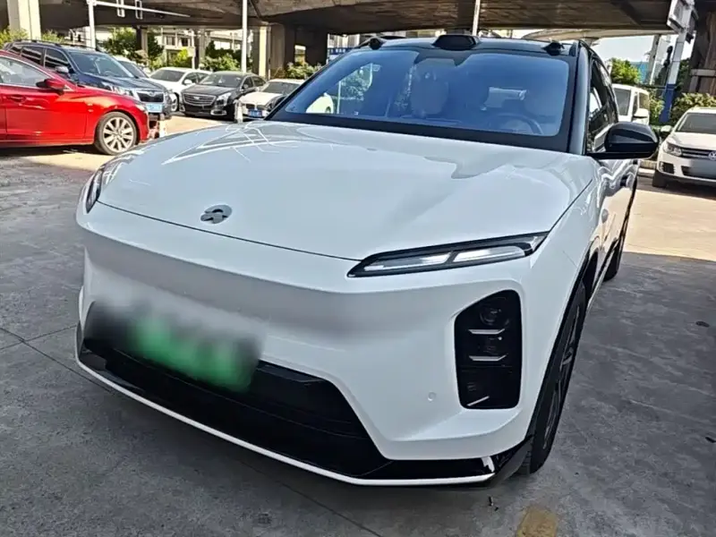 NIO ES6