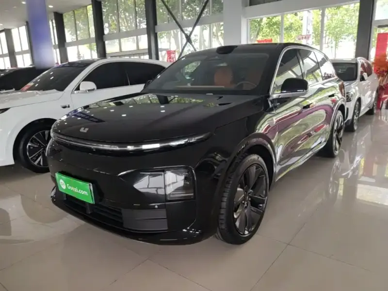 Li Auto L6