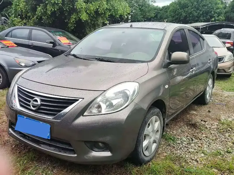 Nissan Sunny