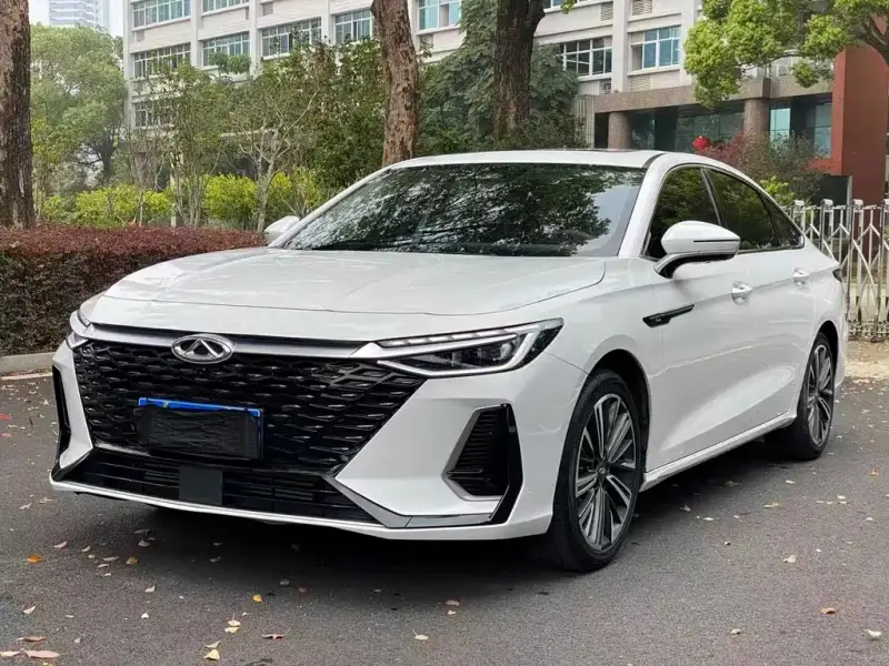 Chery Arrizo 8