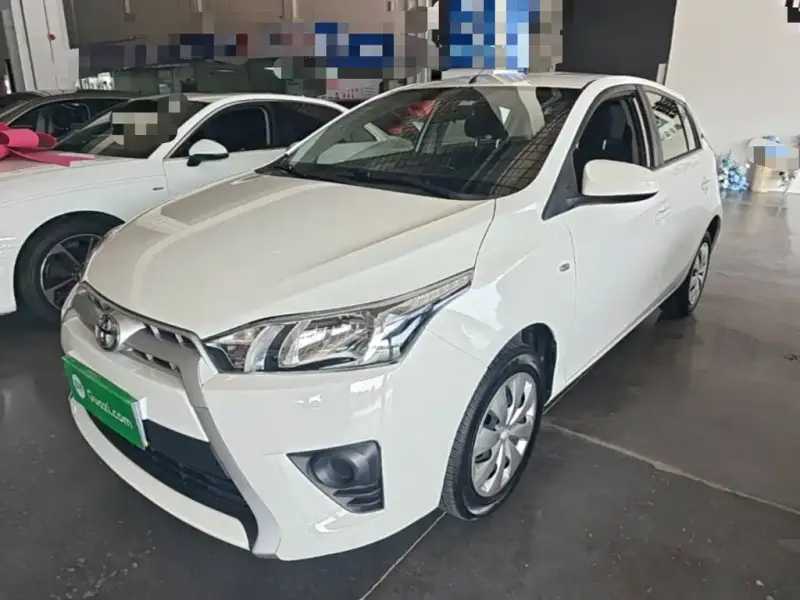 Toyota Yaris L