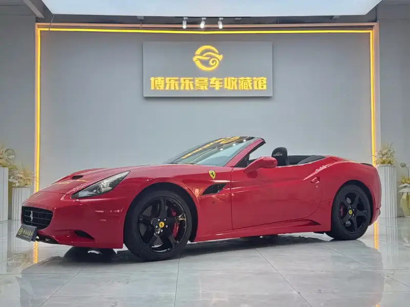 Ferrari California T