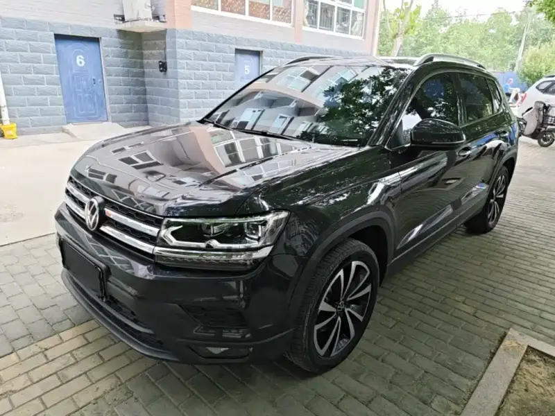 Volkswagen Tharu