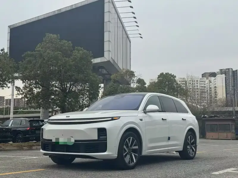 Li Auto L7