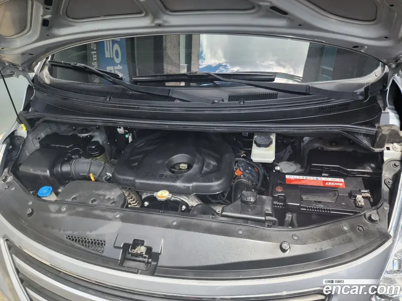 Hyundai H-1 (Starex)