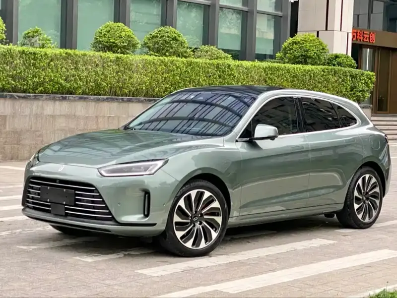 AITO M5