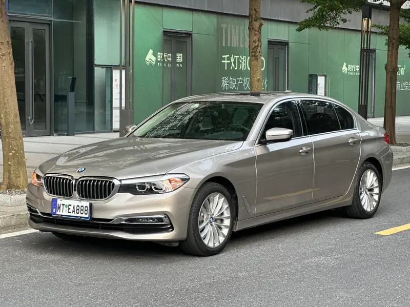 BMW 5-Series