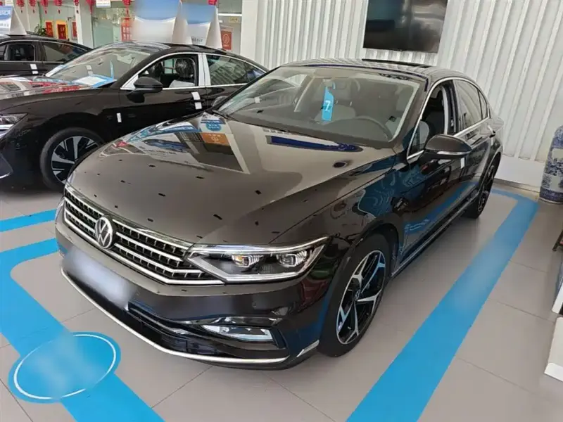 Volkswagen Magotan