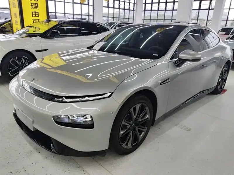 XPeng P7