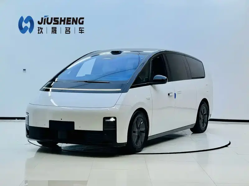 Li Auto MEGA
