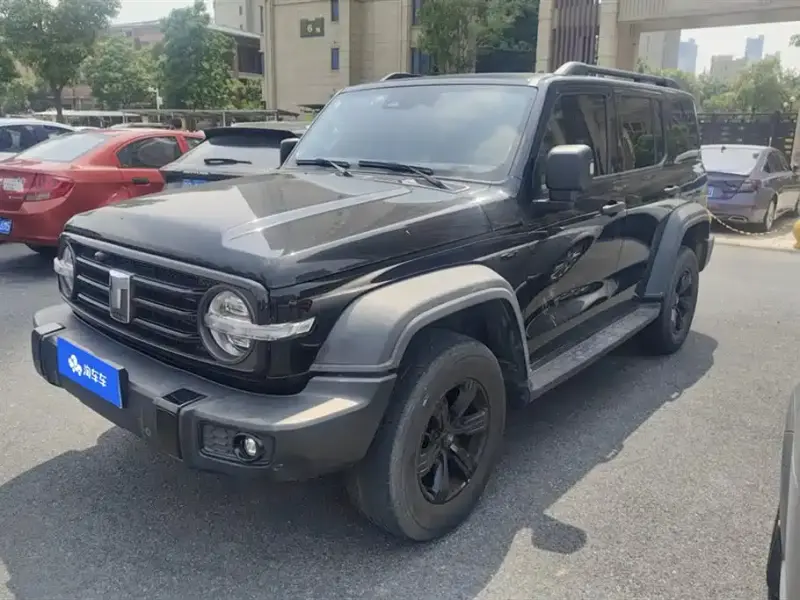 Tank 300