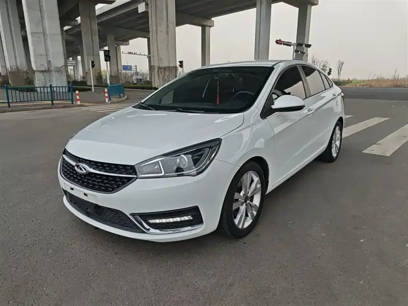 Chery Arrizo 5