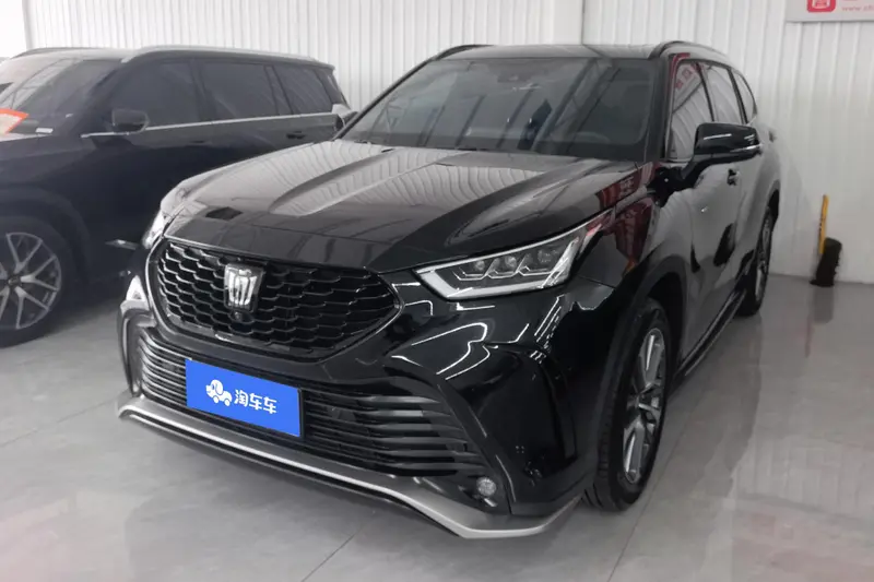 Toyota Crown Kluger
