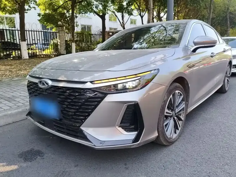Chery Arrizo 8