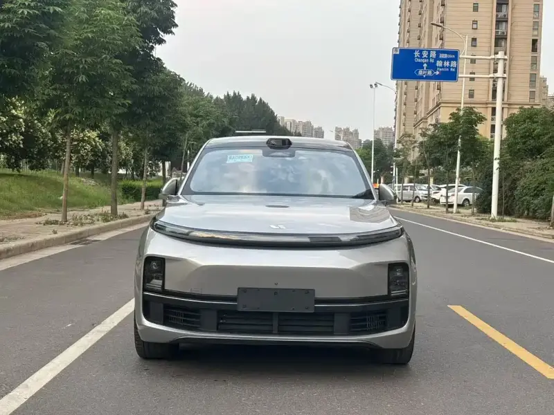 Li Auto L9