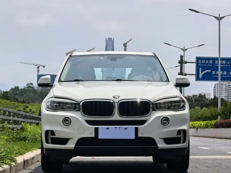BMW X5 (Import)