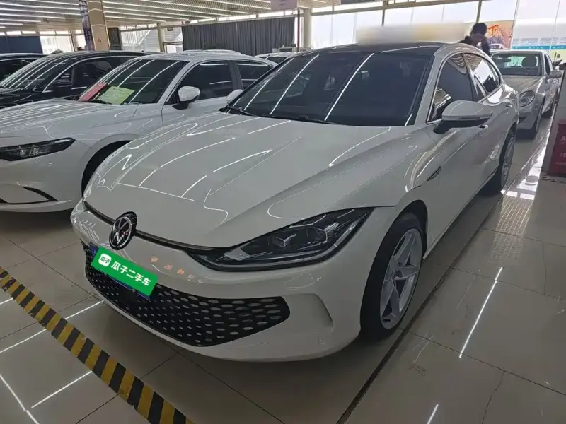 Volkswagen Lamando