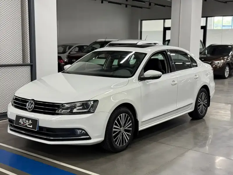Volkswagen Sagitar