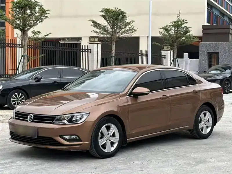 Volkswagen Lamando