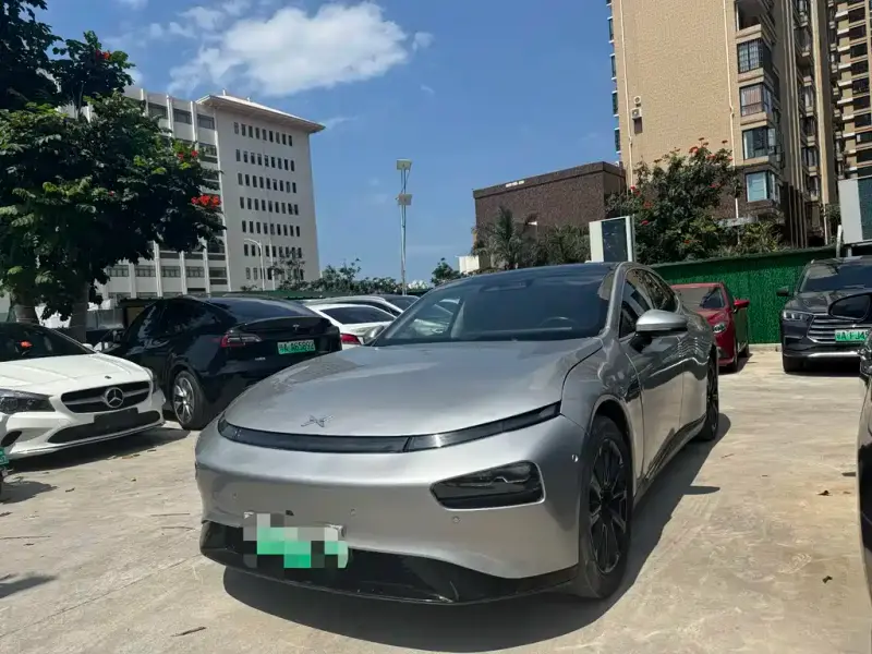 XPeng P7