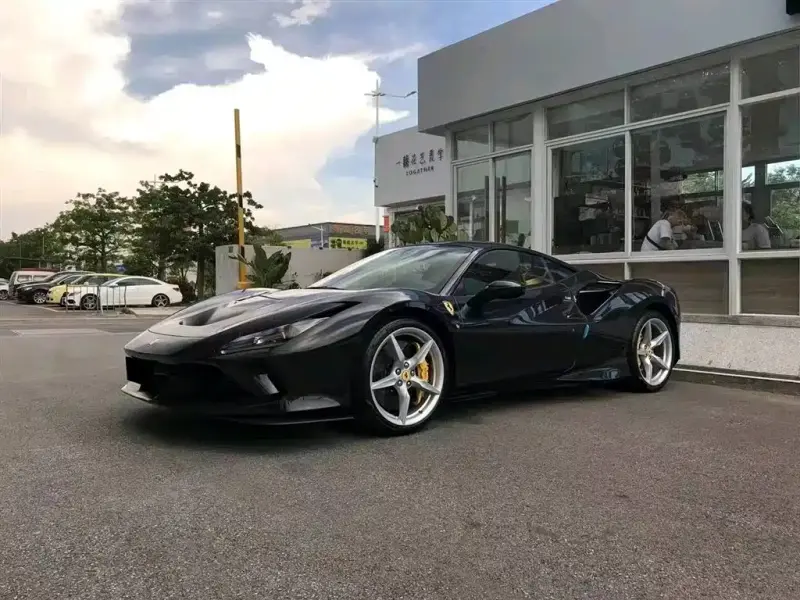 Ferrari F8