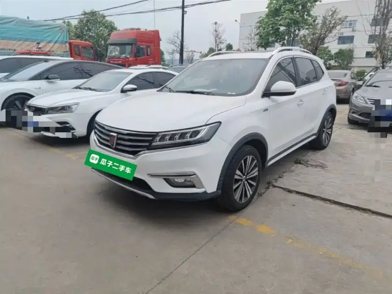 Roewe MG HS (RX5)