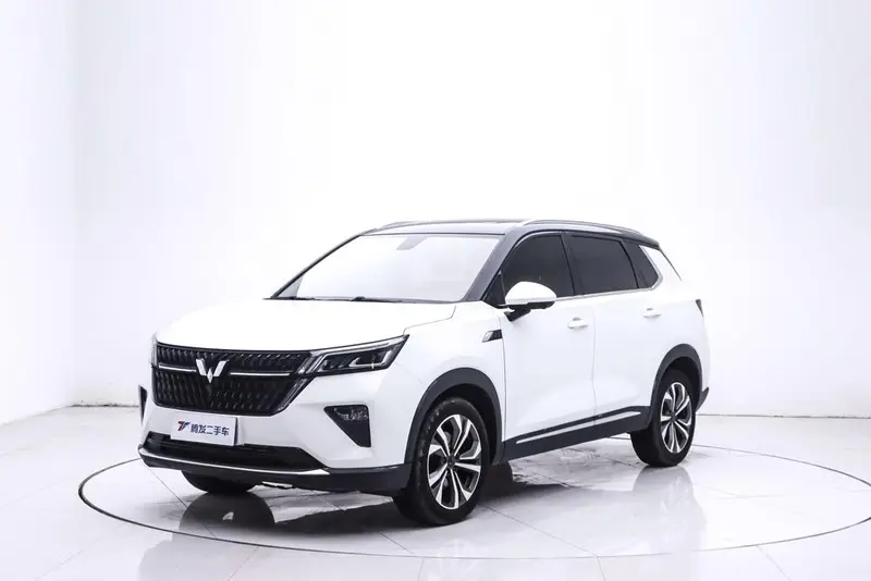 Wuling Asta
