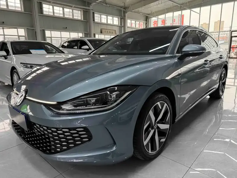 Volkswagen Lamando