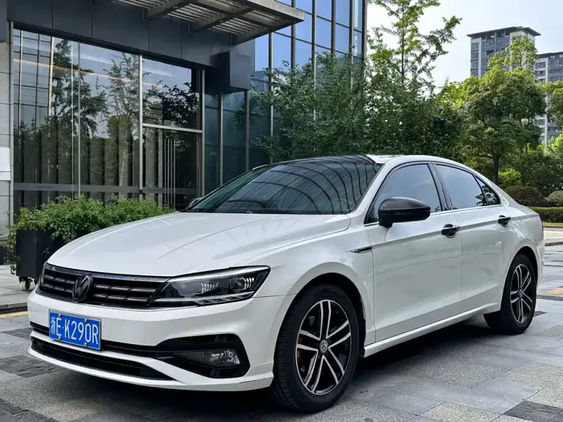 Volkswagen Lamando