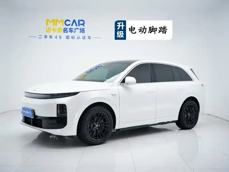 Li Auto L6