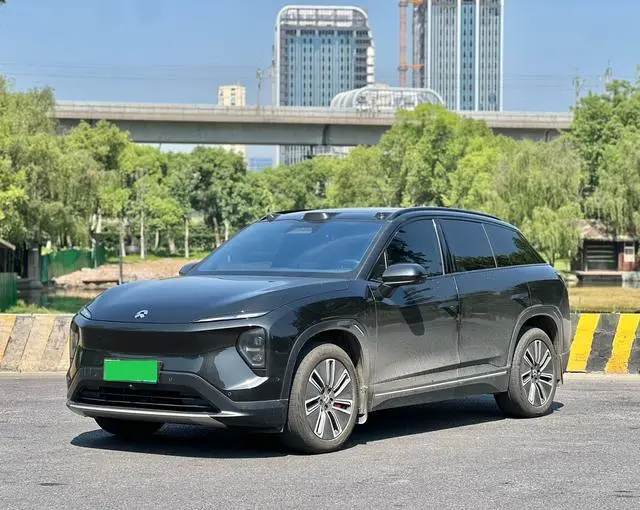 NIO ES7